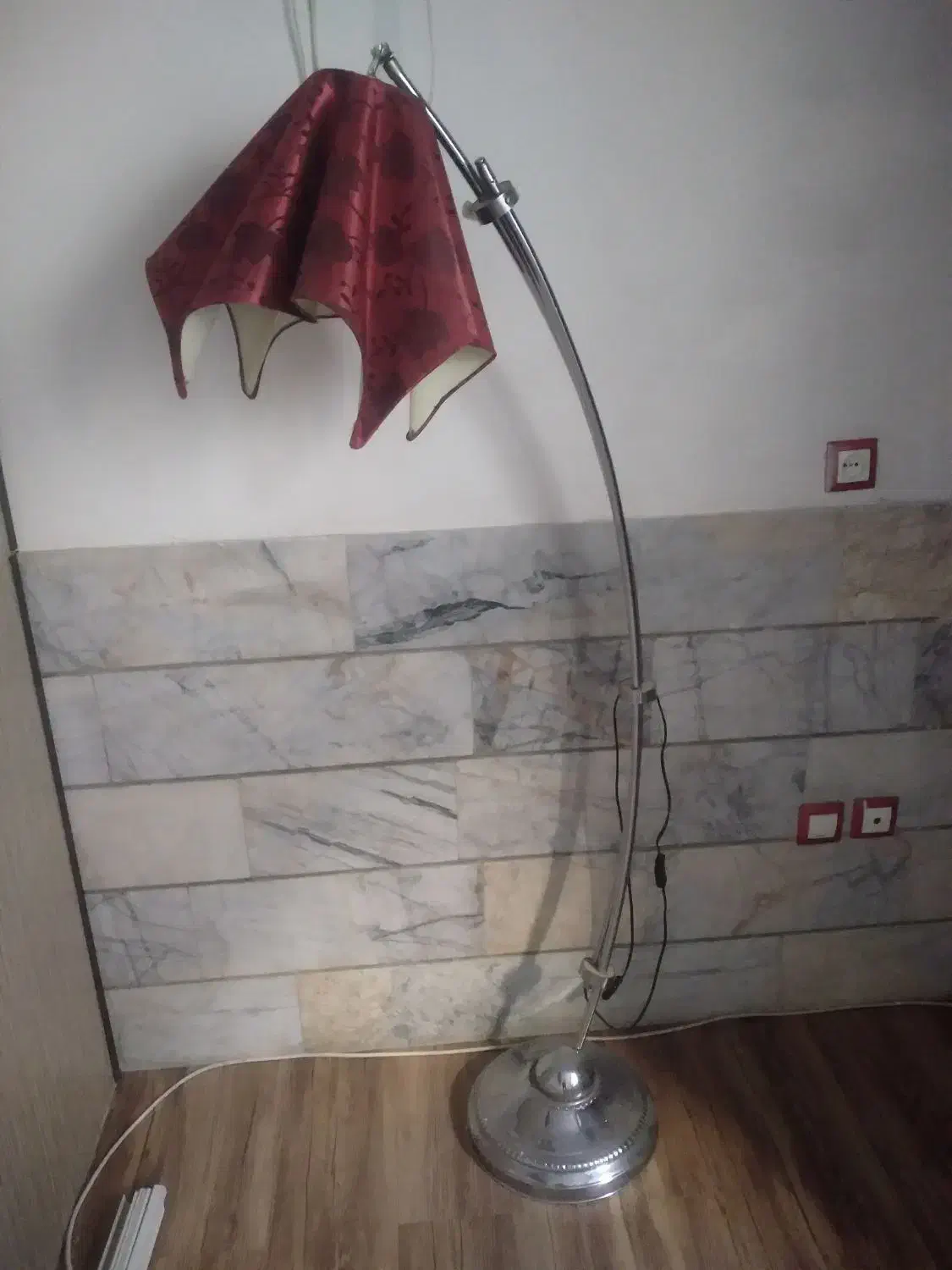 اباژور|چراغ خواب و آباژور|لنجان, |دیوار