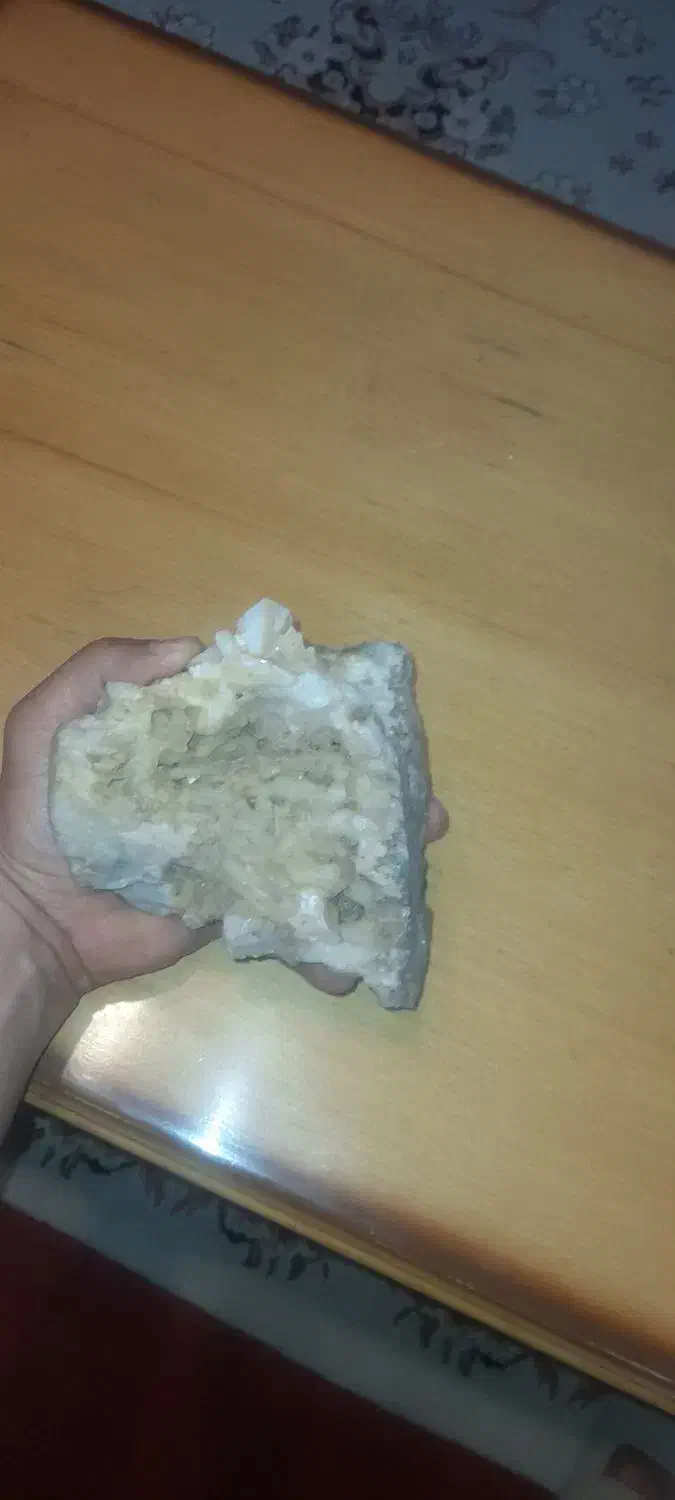 سنگ کوارتز (سنگ غار)|زیورآلات و اکسسوری|اصفهان, شهید رجایی|دیوار