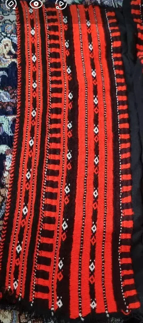 ششوک گدین|لباس|سراوان, |دیوار