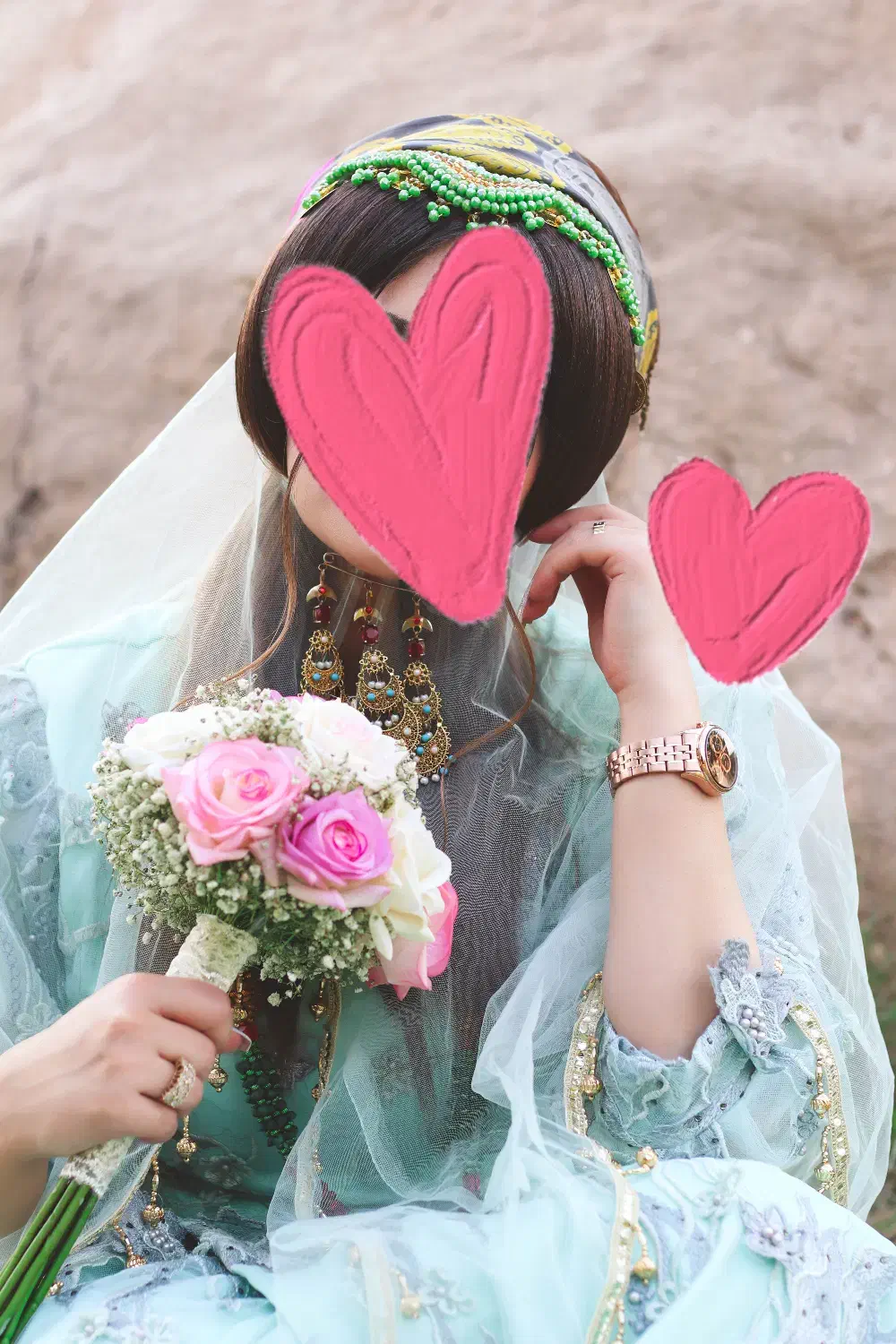 لباس محلی نو|لباس|دوگنبدان, |دیوار