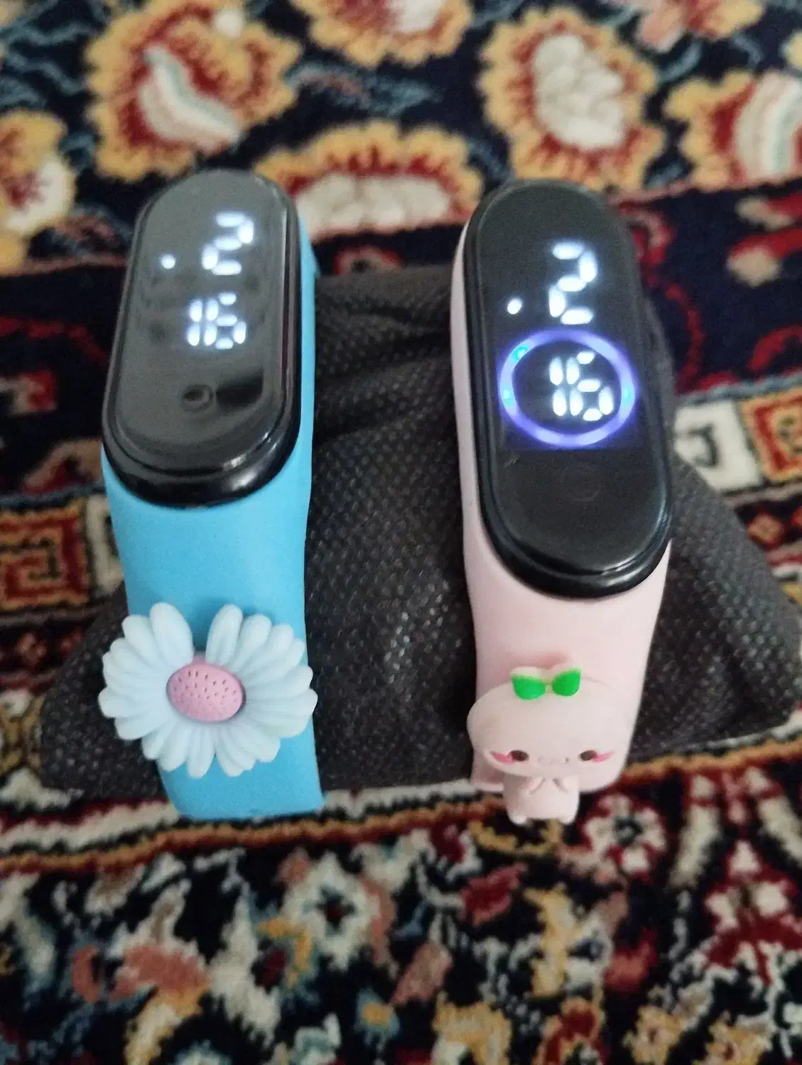 ساعت مچی|ساعت|قرچک, میرزائی شمالی|دیوار