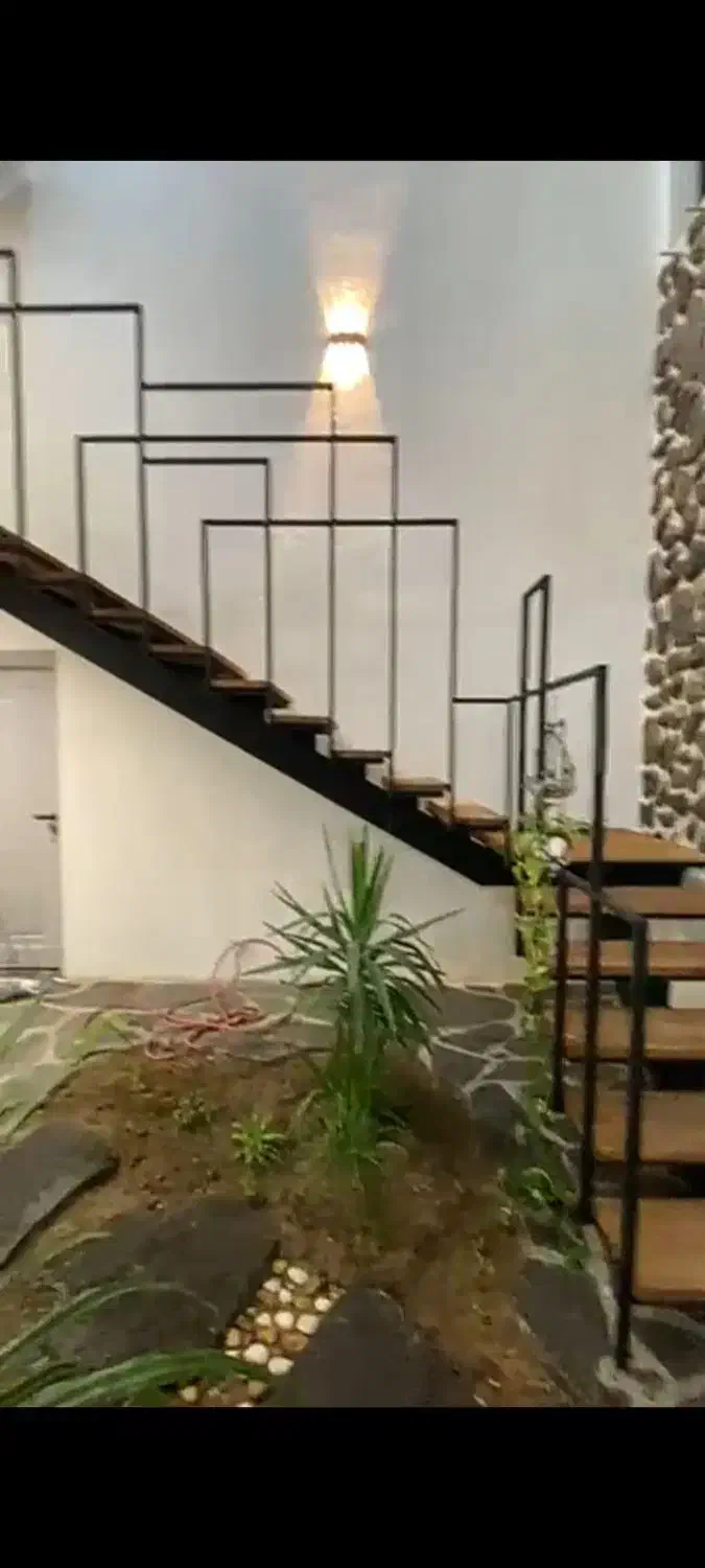 انواع خدمات جوشکاری آهنگری جوشکار آهنگر انواع سازه|خدمات پیشه و مهارت|تهران, صادقیه|دیوار