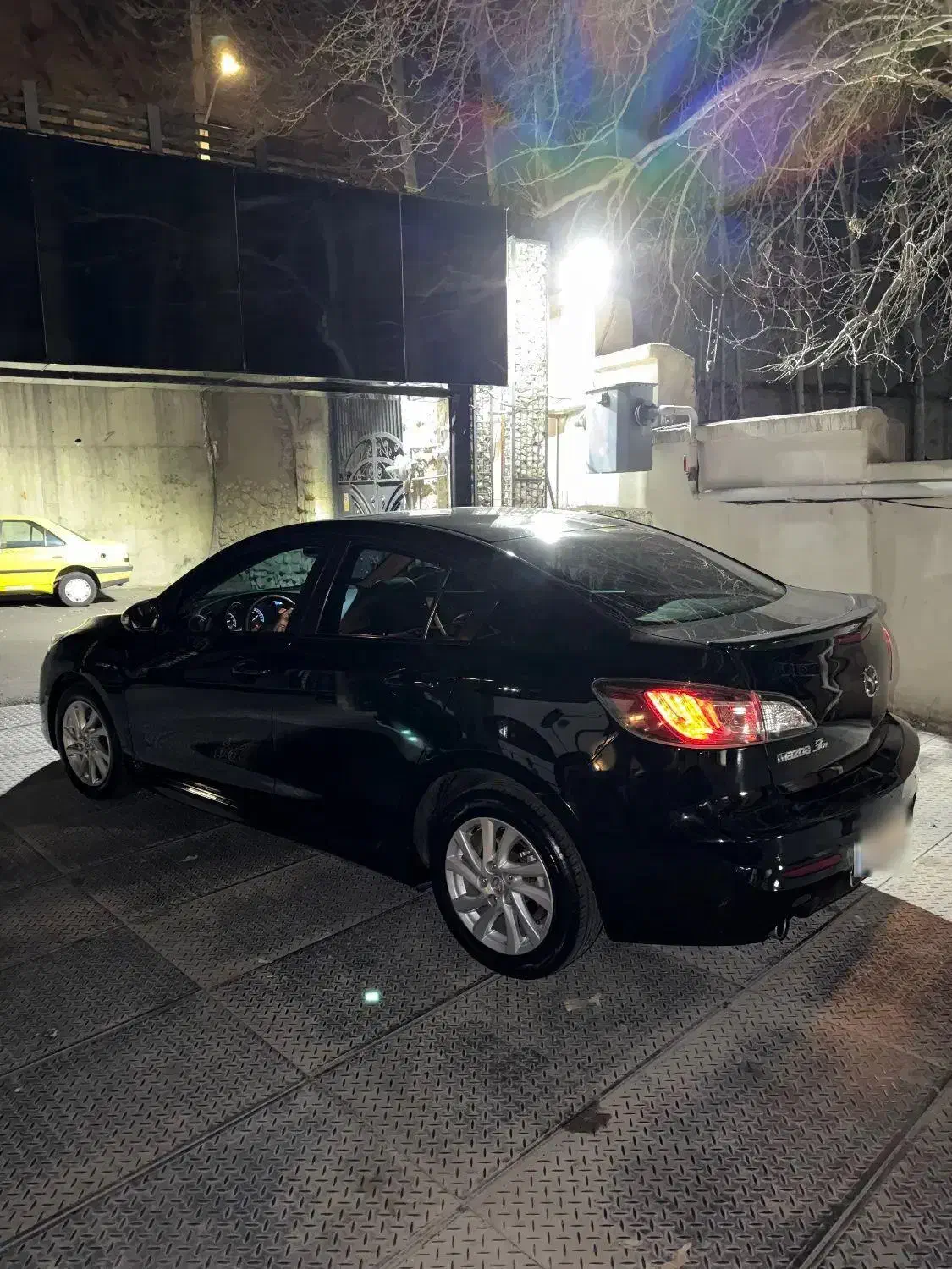 مزدا 3 نیو مدل 96 بیرنگ|خودرو سواری و وانت|کرج, عظیمیه|دیوار