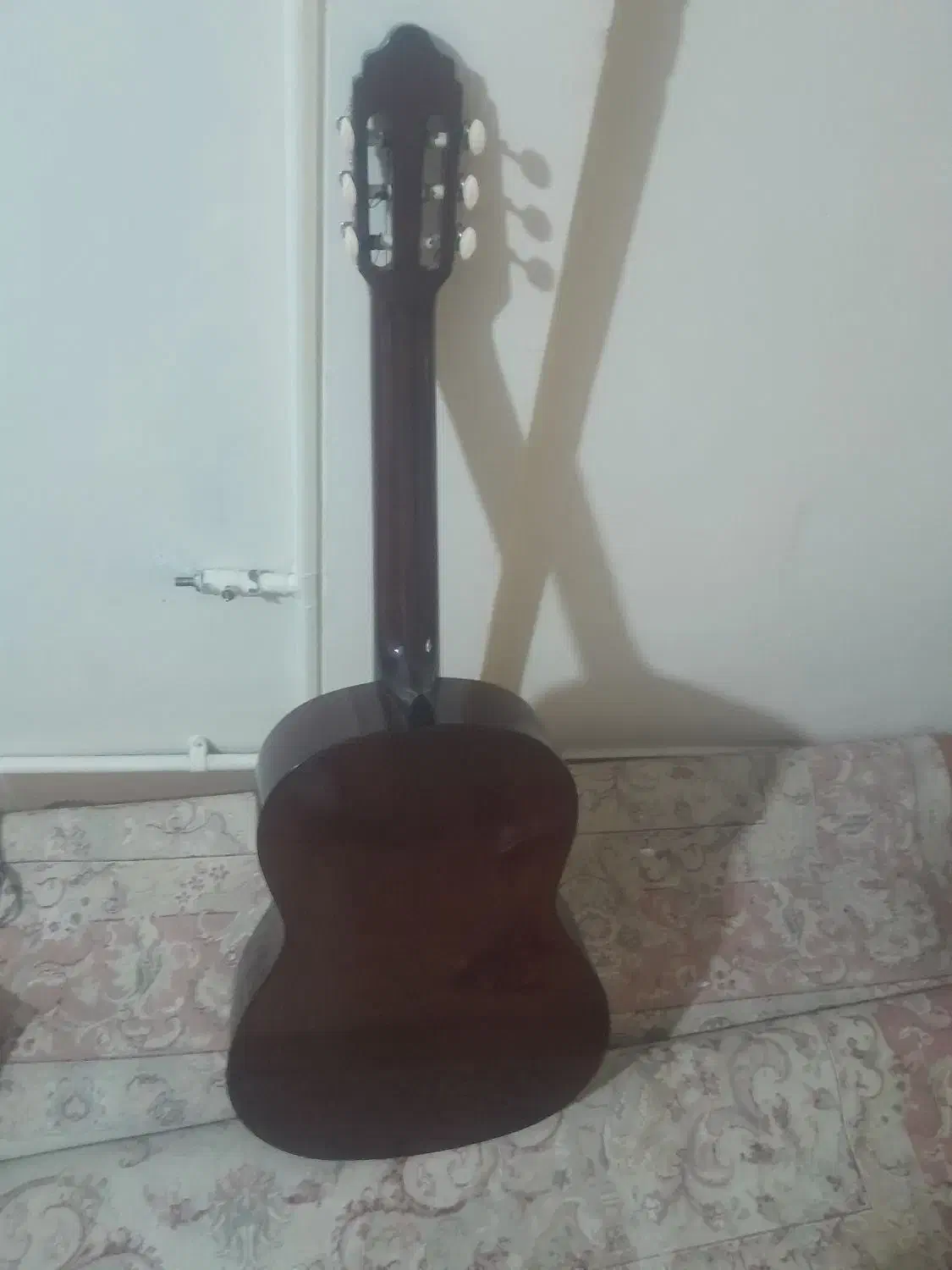 گیتار والنسیا CG160کلکسیونی نو نو بدونه خطو خش|گیتار، بیس، امپلیفایر|تهران, تهرانپارس شرقی|دیوار