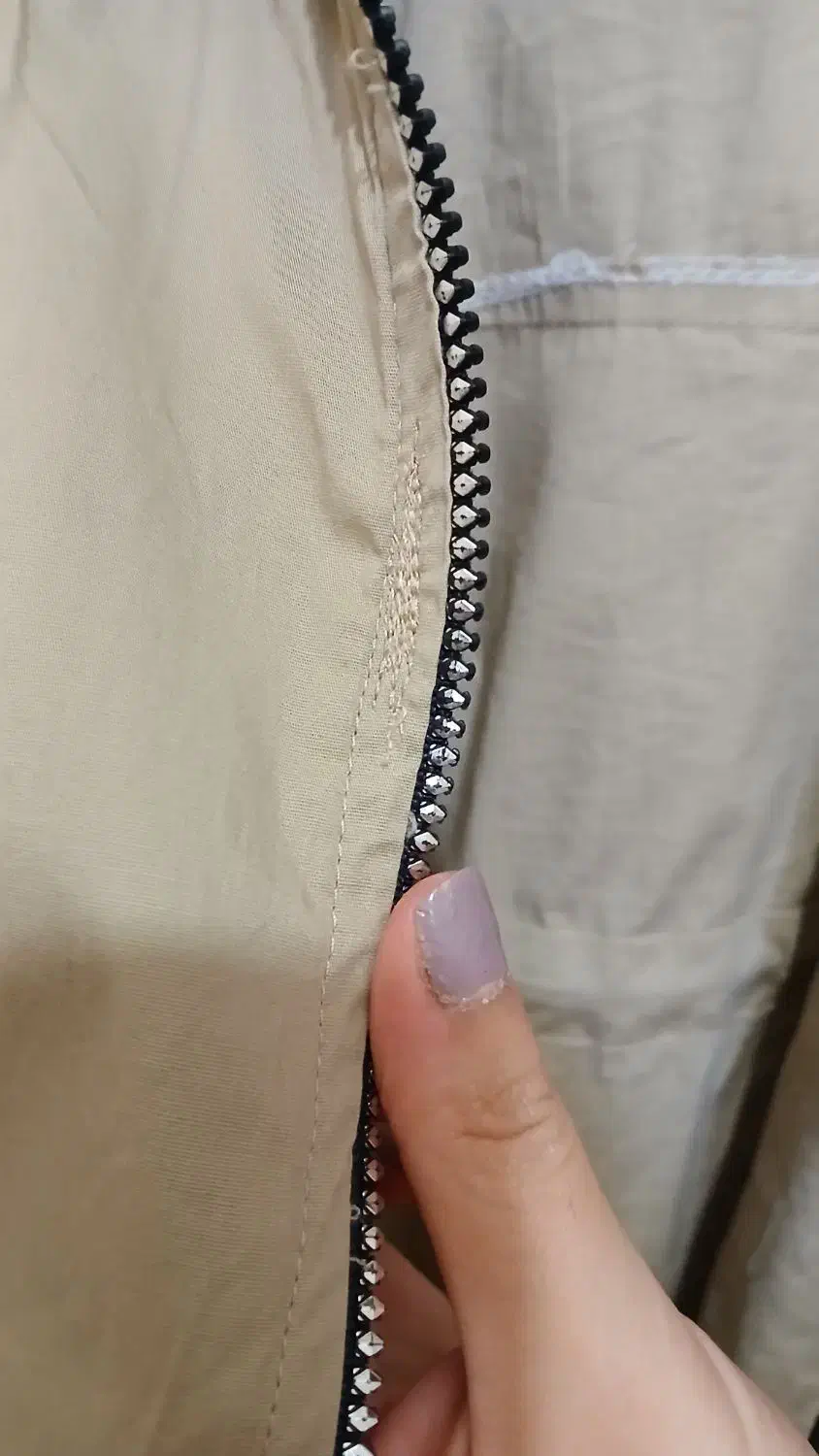 بارانی|لباس|پیشوا, |دیوار