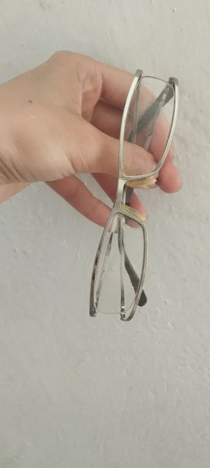 قاب عینک فلزی|زیورآلات و اکسسوری|دلیجان, |دیوار