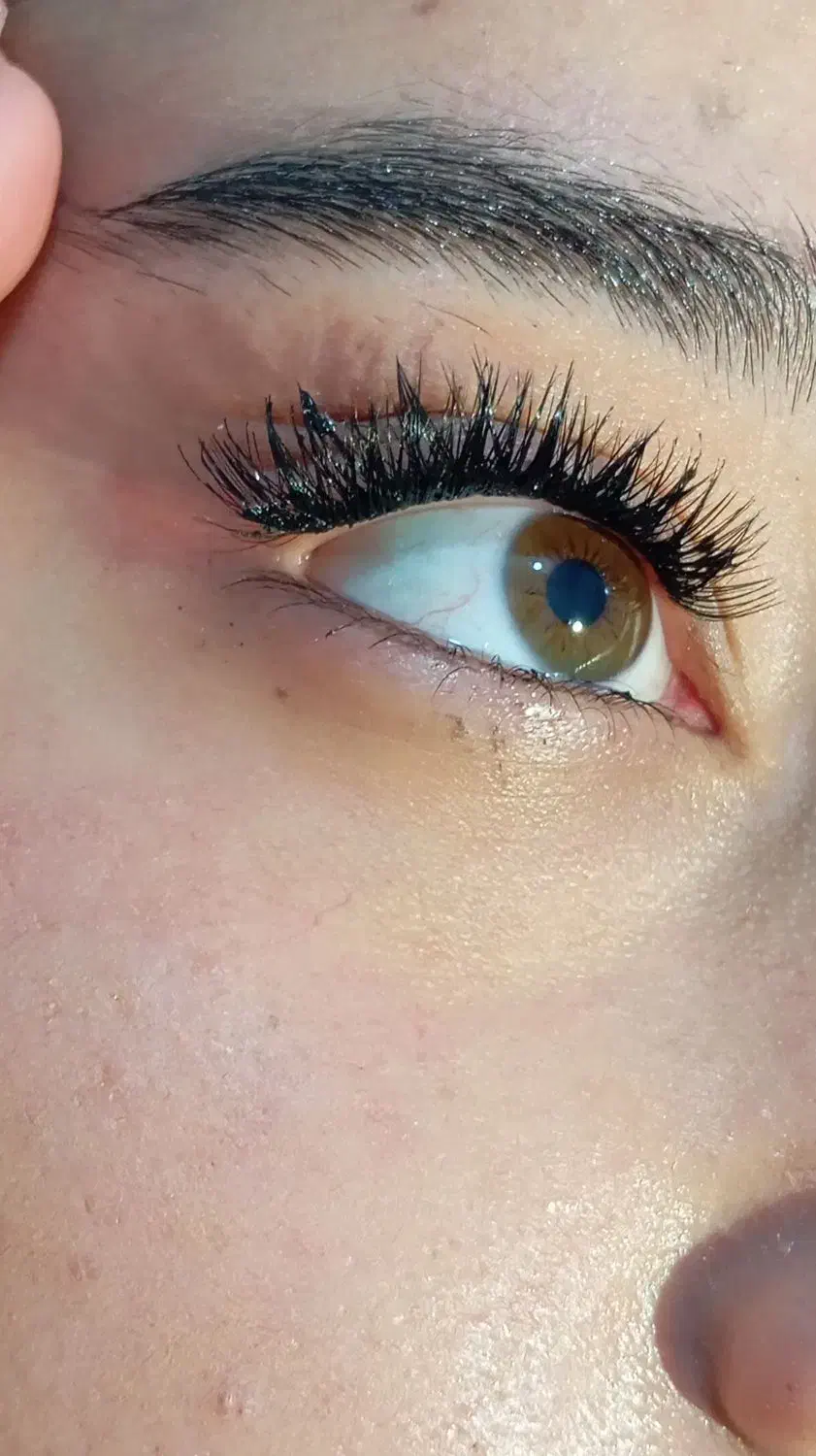 کاشت مژه،لیفت ابرو و مژه|خدمات آرایشگری و زیبایی|سقز, |دیوار