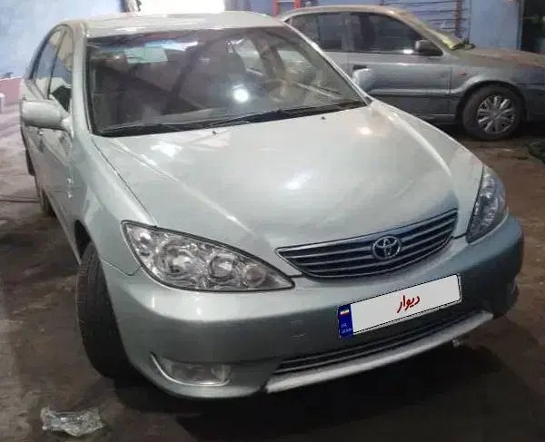 تویوتا کمری گرند 6 سیلندر دنده ای مدل 2006|خودرو سواری و وانت|رودهن, |دیوار