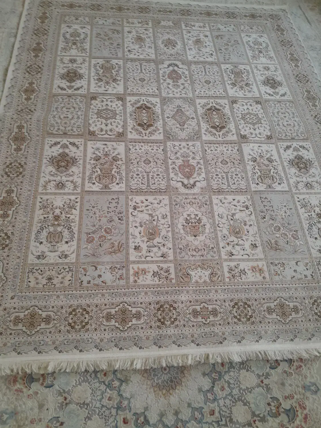 فرشینه دو در دونیم تمیزو سالم درحدنونو|فرش|قم, پردیسان|دیوار