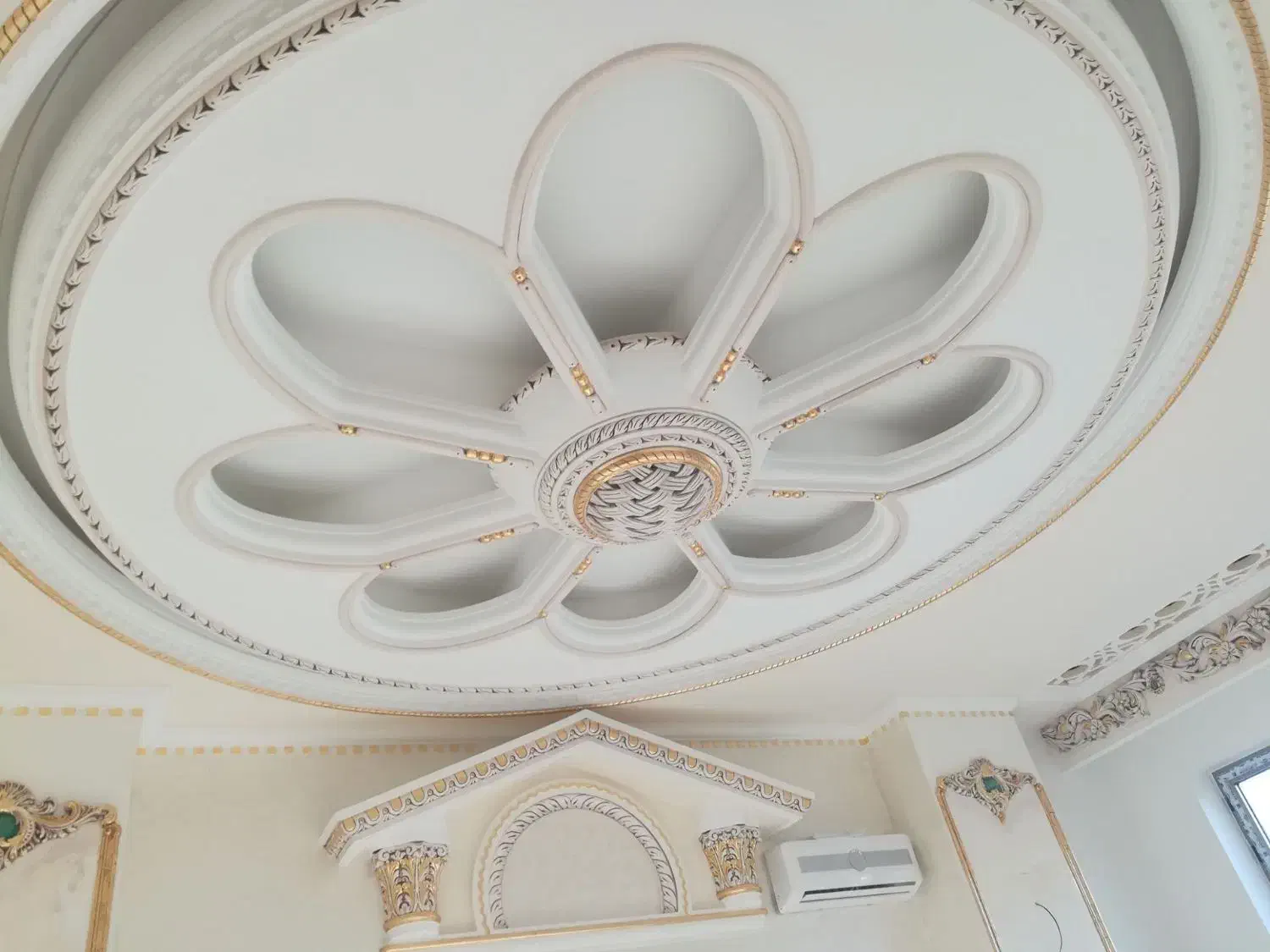 گچکاری و سفیدکاری|خدمات پیشه و مهارت|نوشین شهر, |دیوار