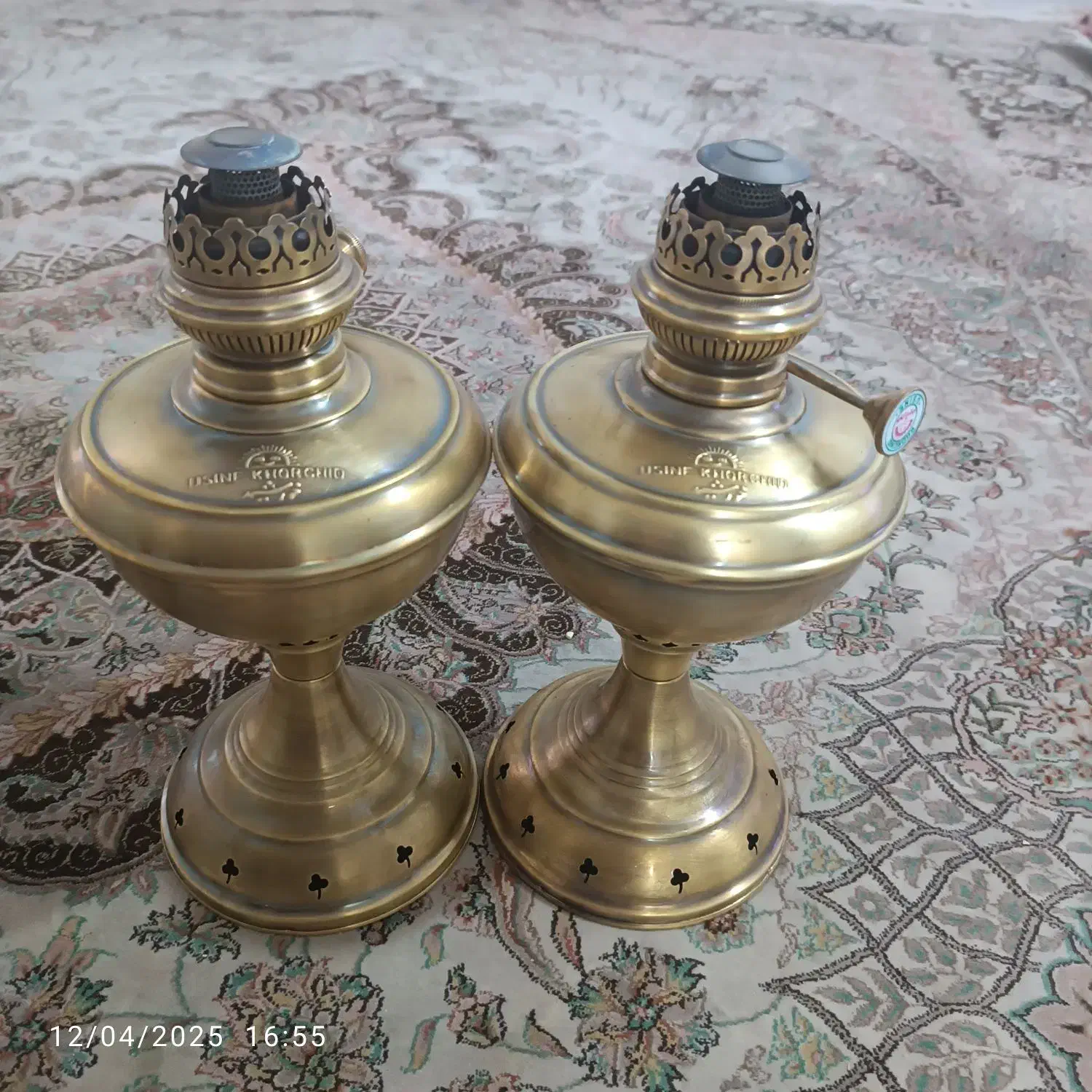 چراغ نفتی لمپا|کلکسیون اشیاء عتیقه|گرگان, |دیوار