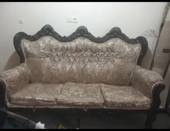 یه دست مبل ۷ نفره کار کرده سالم بدون شکستگی|مبلمان خانگی و میز عسلی|مسجد سلیمان, |دیوار