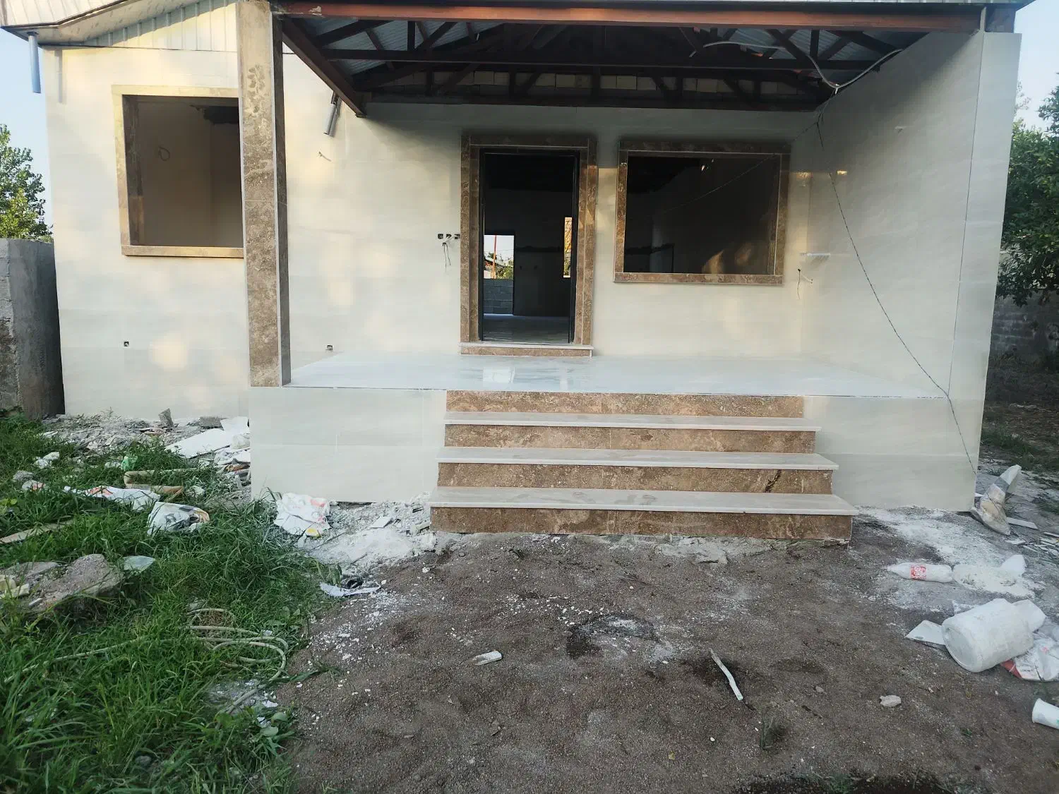 کاشی کاری با کیفیت و سنگ کاری با قیمت مناسب|خدمات پیشه و مهارت|رشت, کوی یخ|دیوار