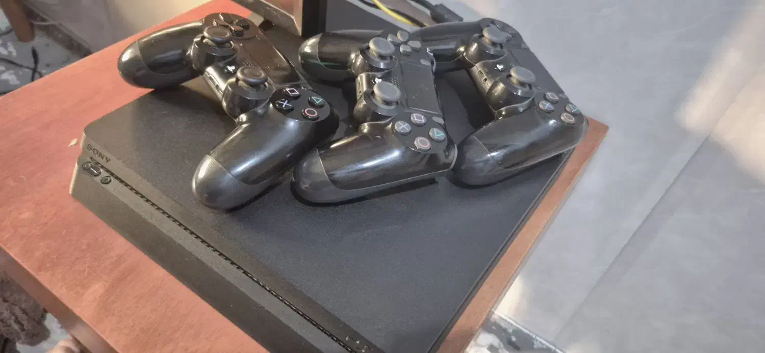 ps4 slim|کنسول، بازی ویدئویی و آنلاین|بندرعباس, |دیوار