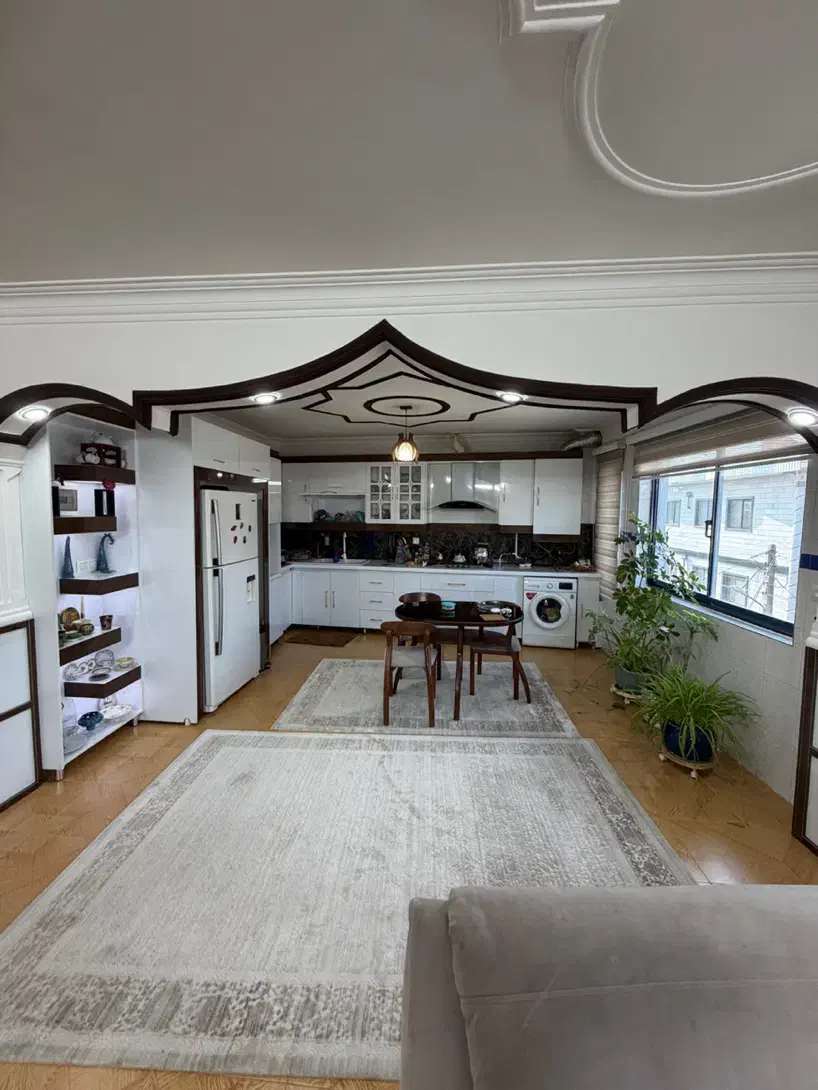 فروش آپارتمان ۹۵ متری/بر دوم خیابان سعدی|فروش آپارتمان|لنگرود, |دیوار