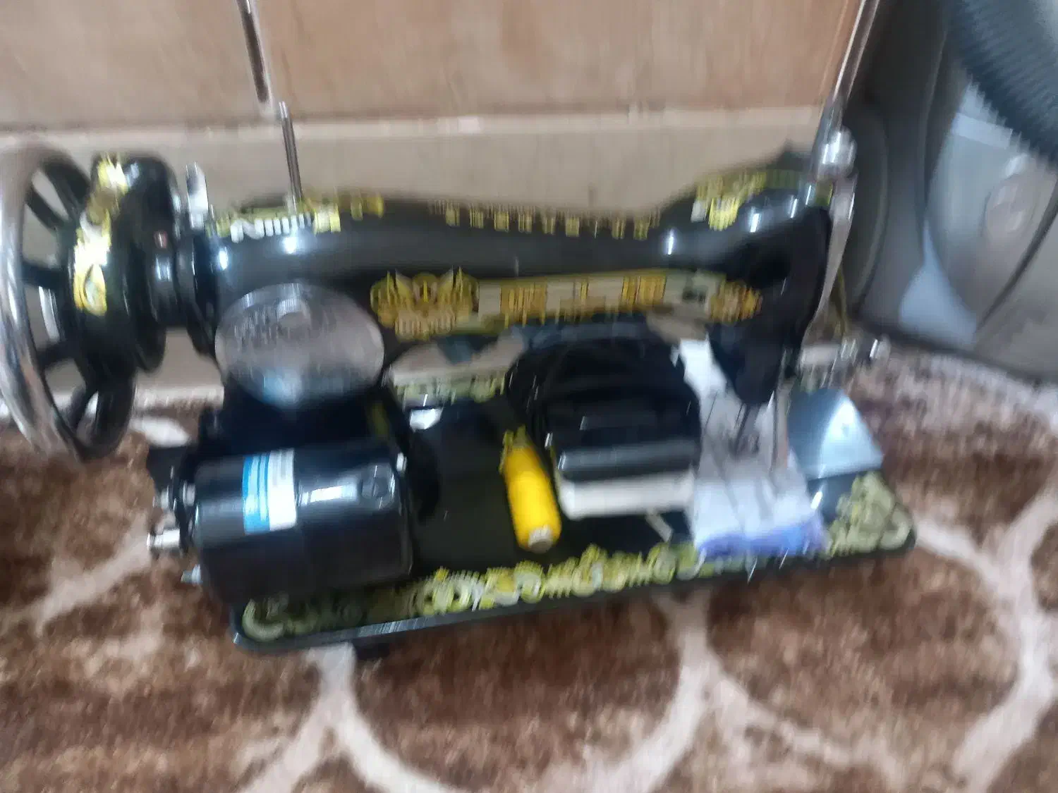 چرخ خیاطی برقی و دستی میناب بلوار ساحلی|چرخ خیاطی و ریسندگی|میناب, |دیوار