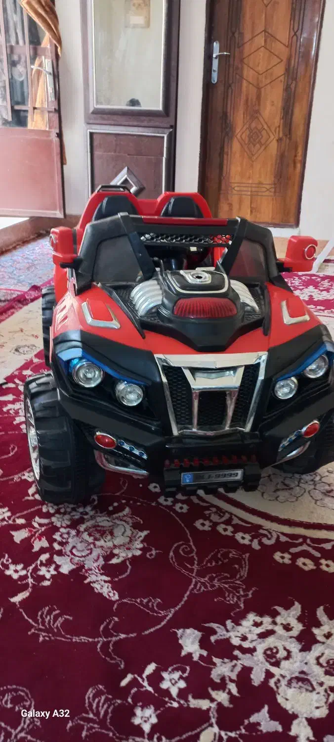 ماشین شارژی شاسی بلند|اسباب‌بازی بچه|مشهد, عبادی|دیوار