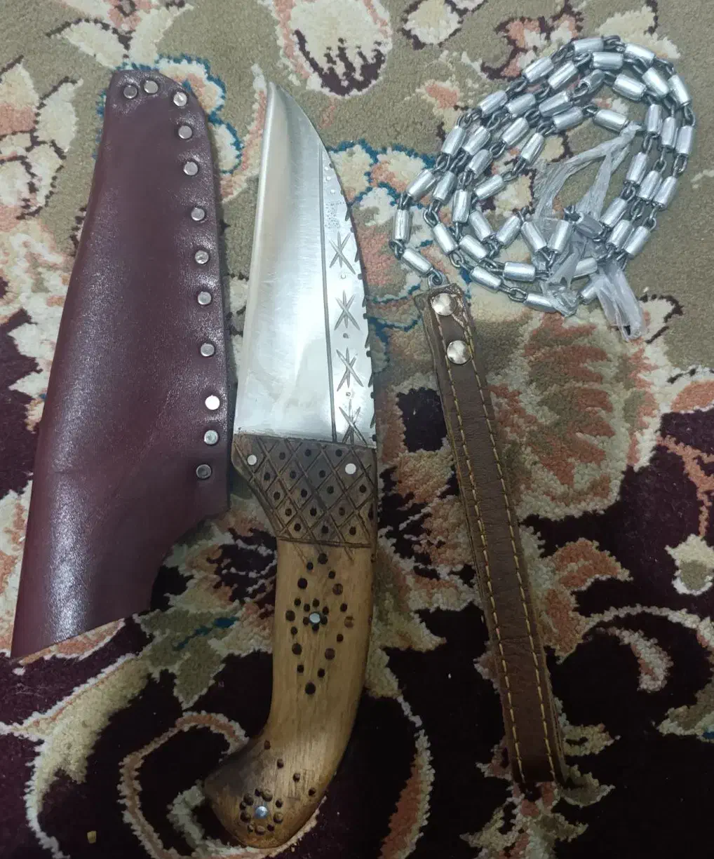 چاقو|کوهنوردی و کمپینگ|مرودشت, ولایت|دیوار