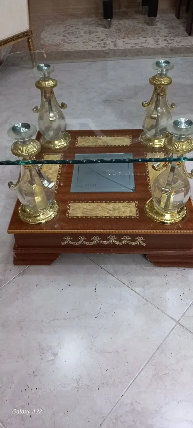 میز شیشه ای عسلی و جلومبلی|مبلمان خانگی و میز عسلی|قوچان, |دیوار