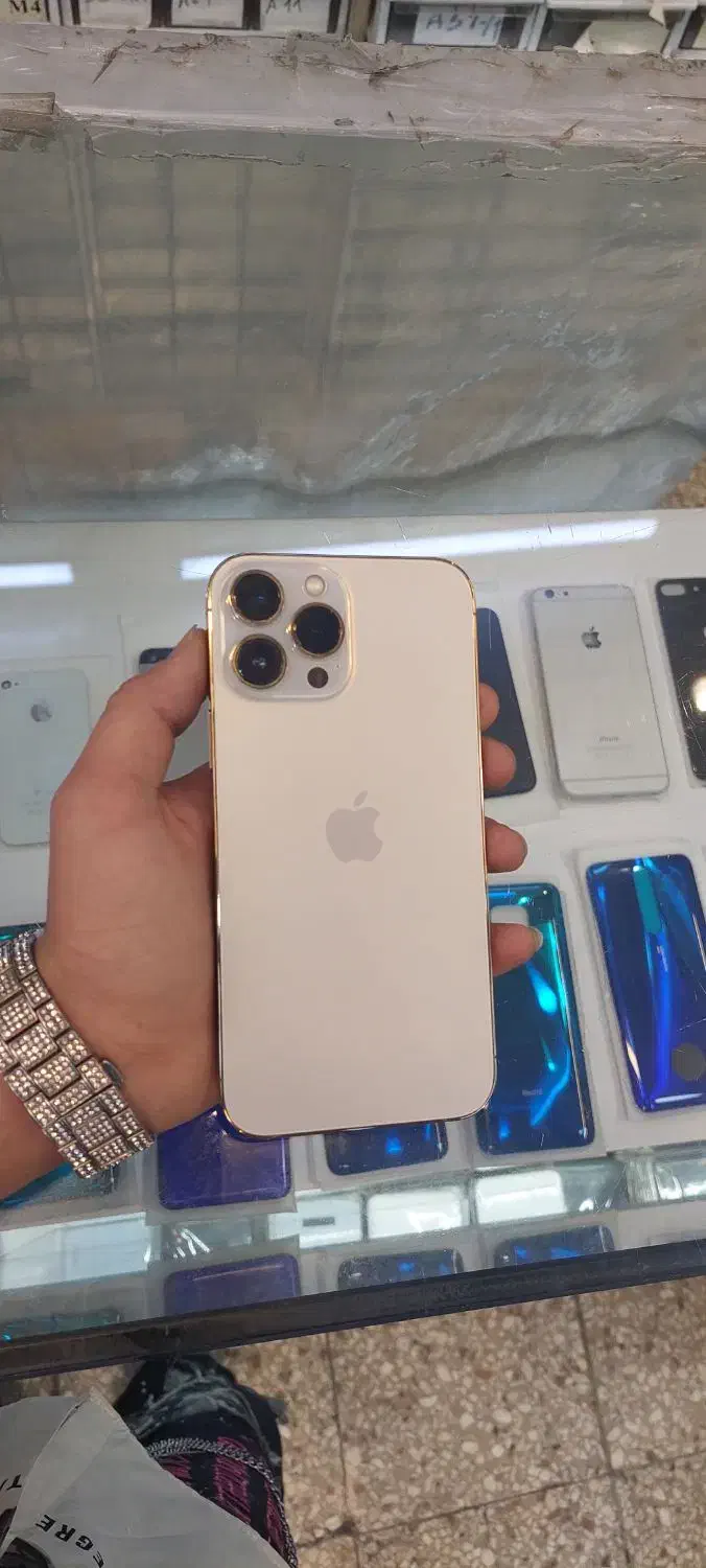 اپل iPhone 13 Pro Max با حافظهٔ ۲۵۶ گیگابایت|موبایل|تهران, طیب|دیوار