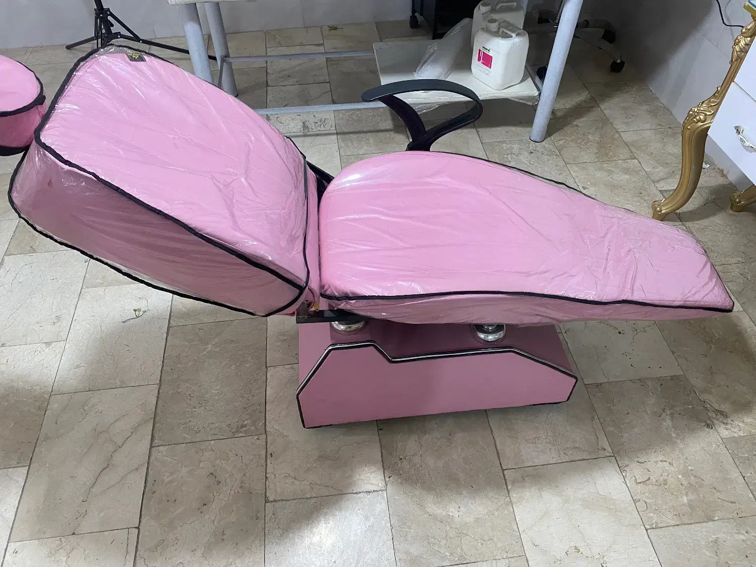 فروش لوازم ارایشگاه|آرایشگاه و سالنهای زیبایی|تاکستان, |دیوار