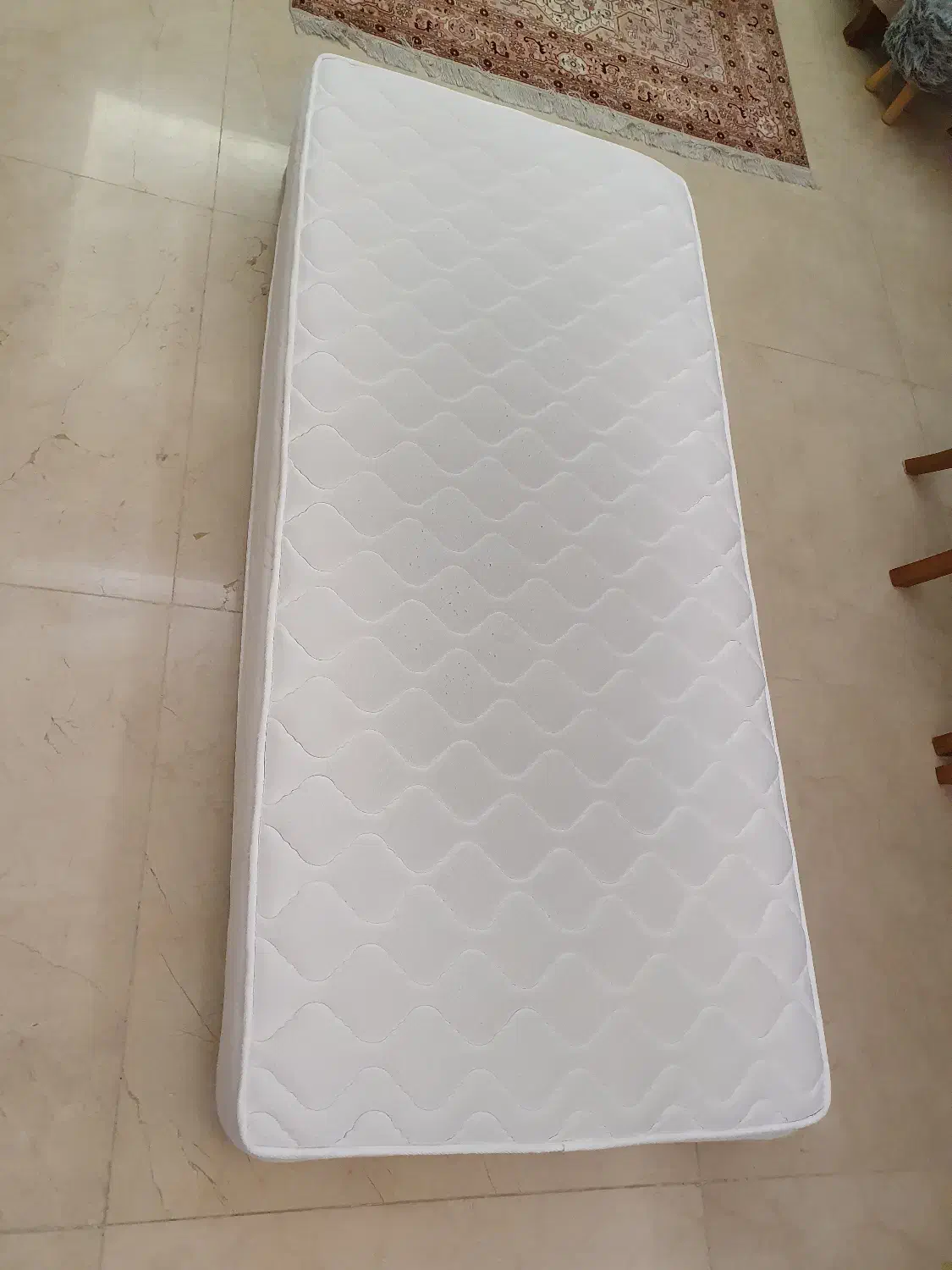 تشک|تشک تختخواب|تهران, هروی|دیوار