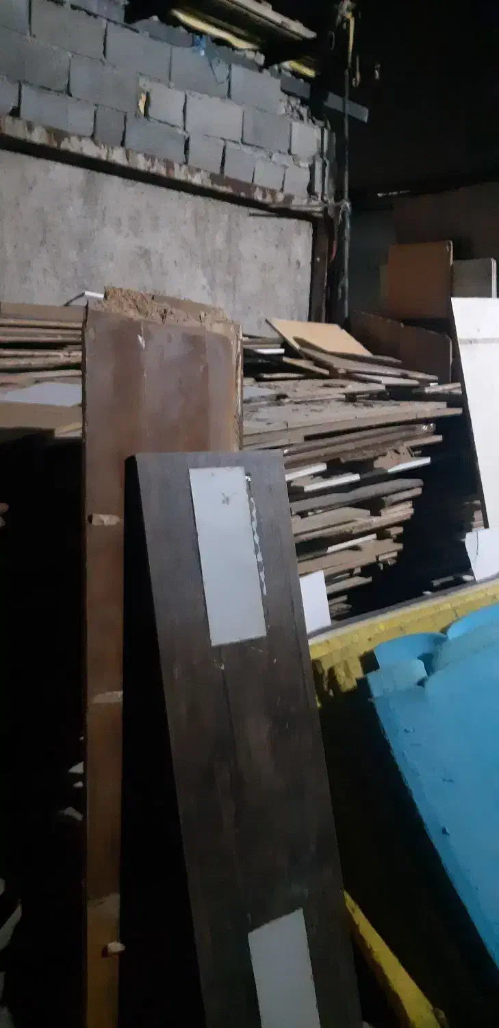 خرید و فروش ضایعات نوپان ام دی اف و چوب|مصالح و تجهیزات ساختمان|تهران, شهرک ولیعصر شمالی|دیوار