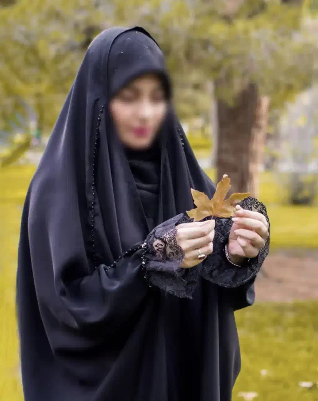 چادر مشکی|لباس|اردبیل, |دیوار