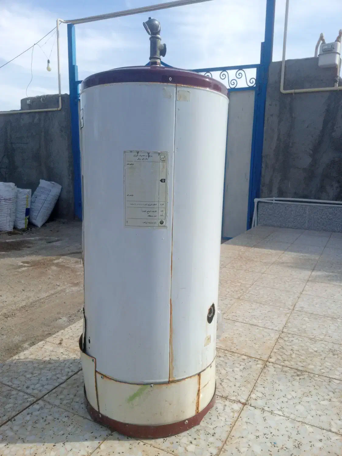 آب‌گرمکن‌‌گازی‌فروشی|آبگرمکن، پکیج، شوفاژ|فهرج, |دیوار