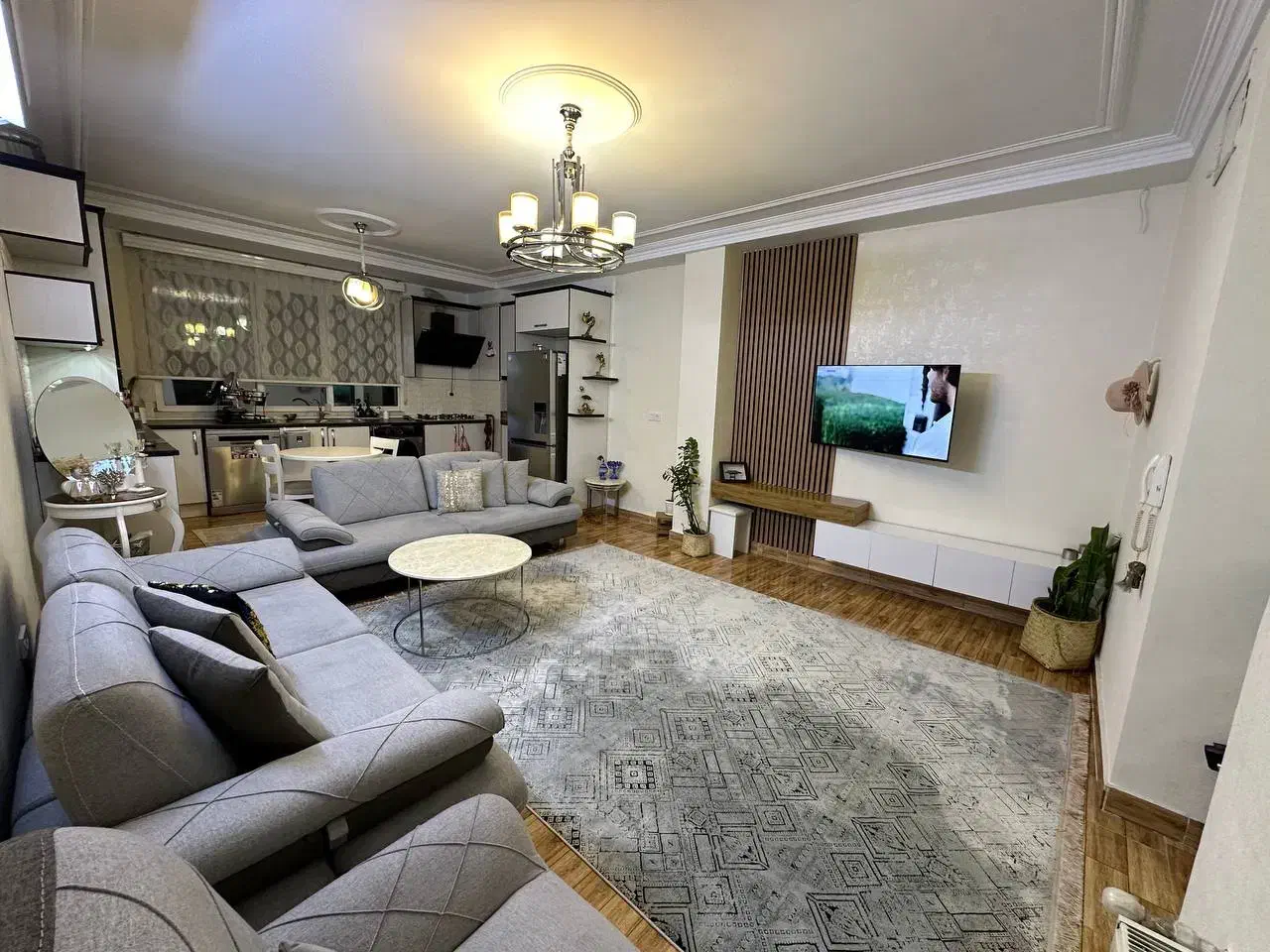 ۵۵متر/فول امکانات/بازسازی شده/۲۰متری امام خمینی|فروش آپارتمان|اسلامشهر, شهرک مفیدی|دیوار