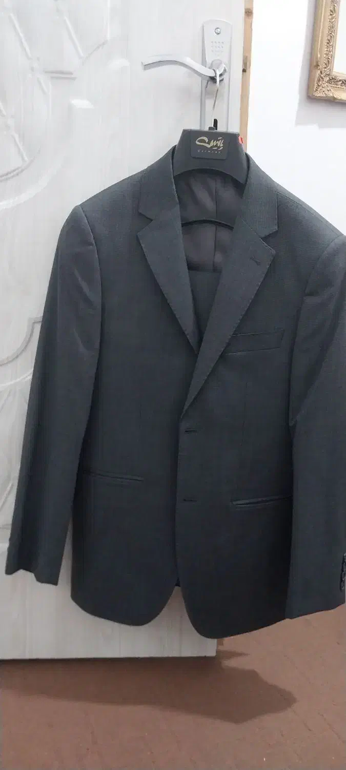 لباس|لباس|سبزوار, فقیه سبزواری|دیوار