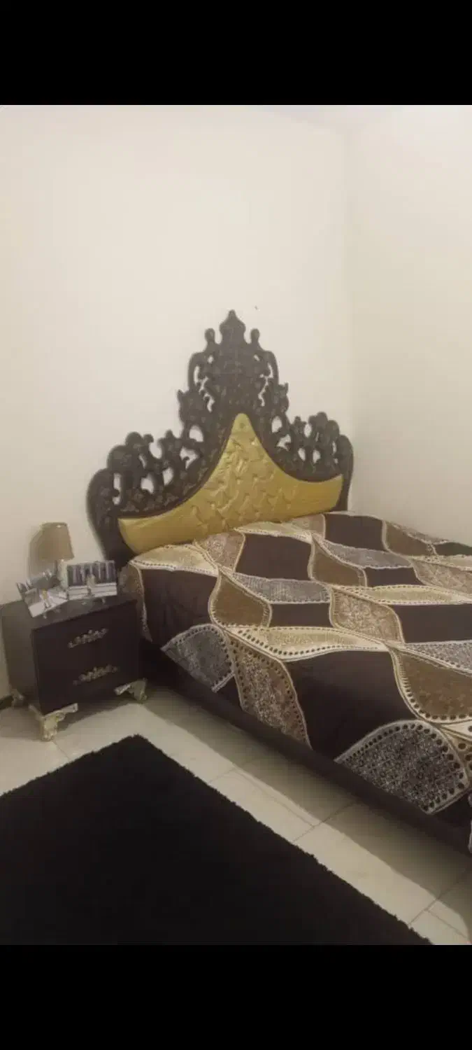 تخت با وسایلش|تخت و سرویس خواب|پردیس, فاز ۱۱|دیوار