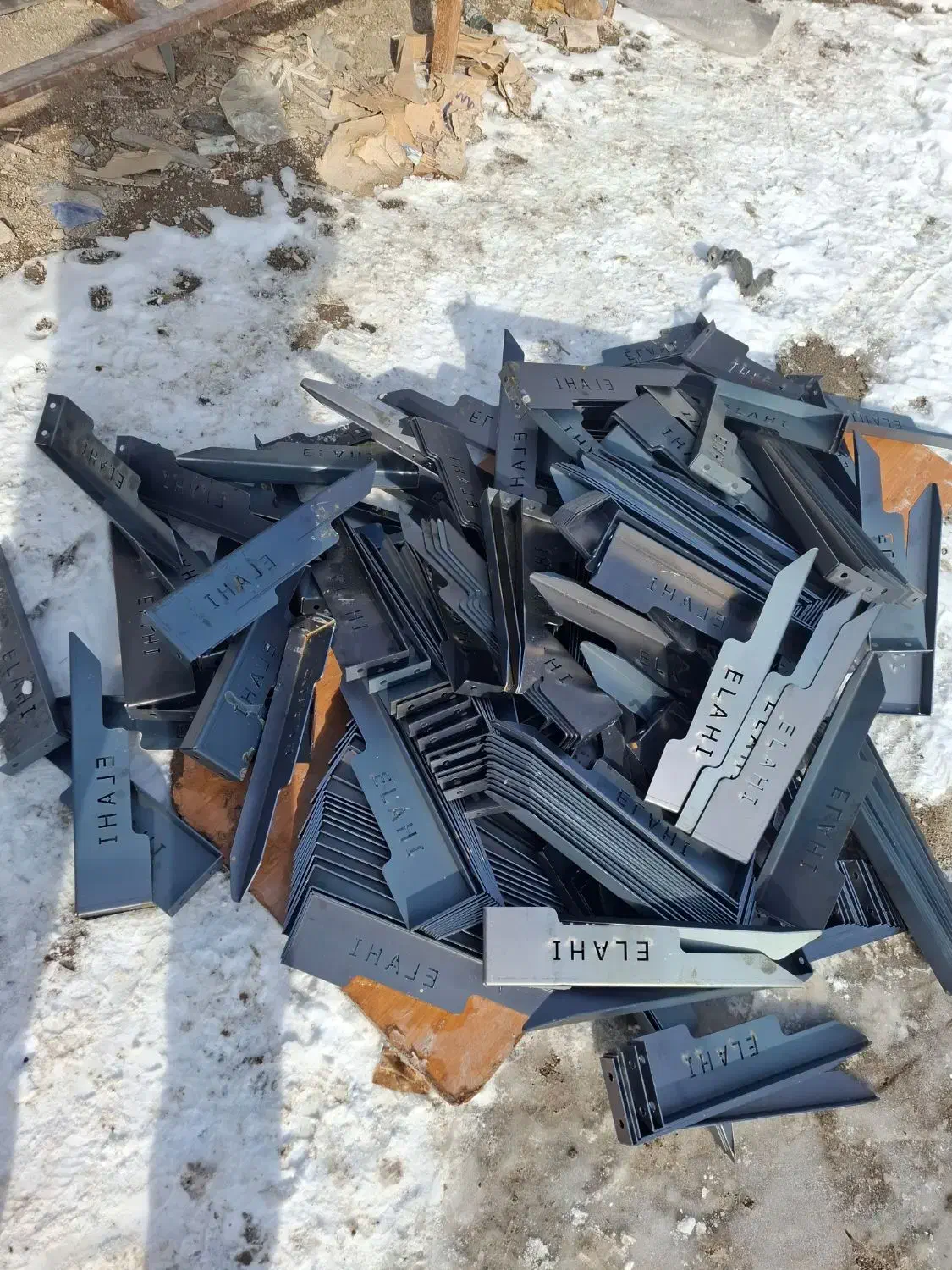 پایه فلزی|ابزارآلات|باسمنج, |دیوار