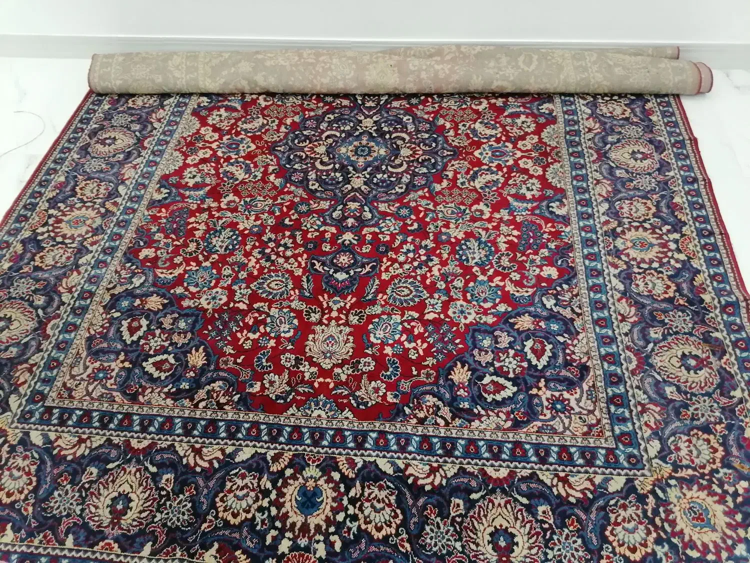 فرش ۱۲ متری|فرش|قائم‌شهر, |دیوار