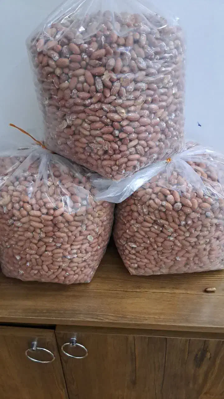 بادام زمینی درجه یک آستانه|عمده‌فروشی|تهران, میدان میوه و تره‌بار مرکزی|دیوار