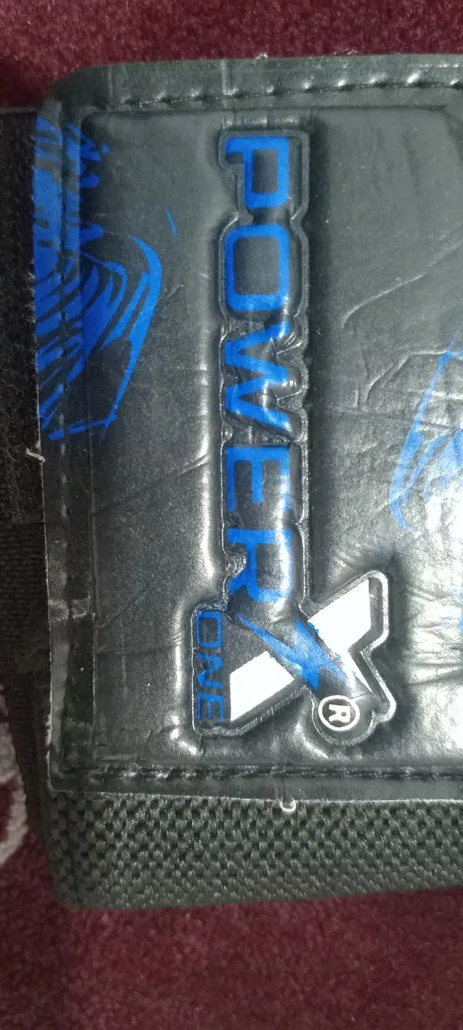 دستکش دروازبانی|تجهیزات ورزشی|محمدشهر, ولدآباد|دیوار