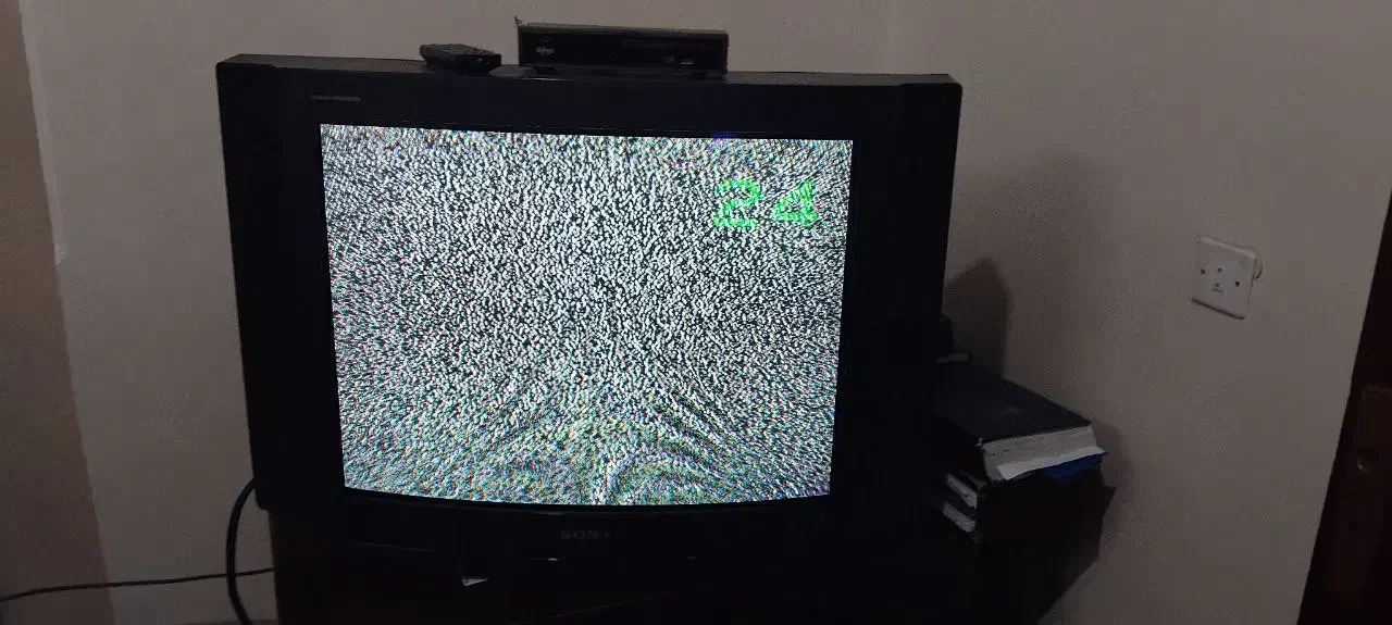 تلویزون  سونی ۲۹اینچ|تلویزیون و پروژکتور|تهران, جی|دیوار