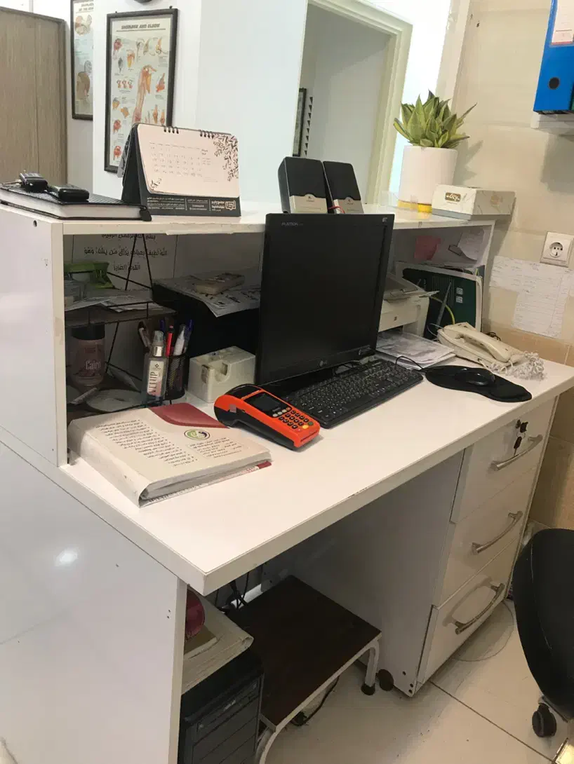 کانتر پذیرش سفید|مبلمان اداری|بندرعباس, |دیوار