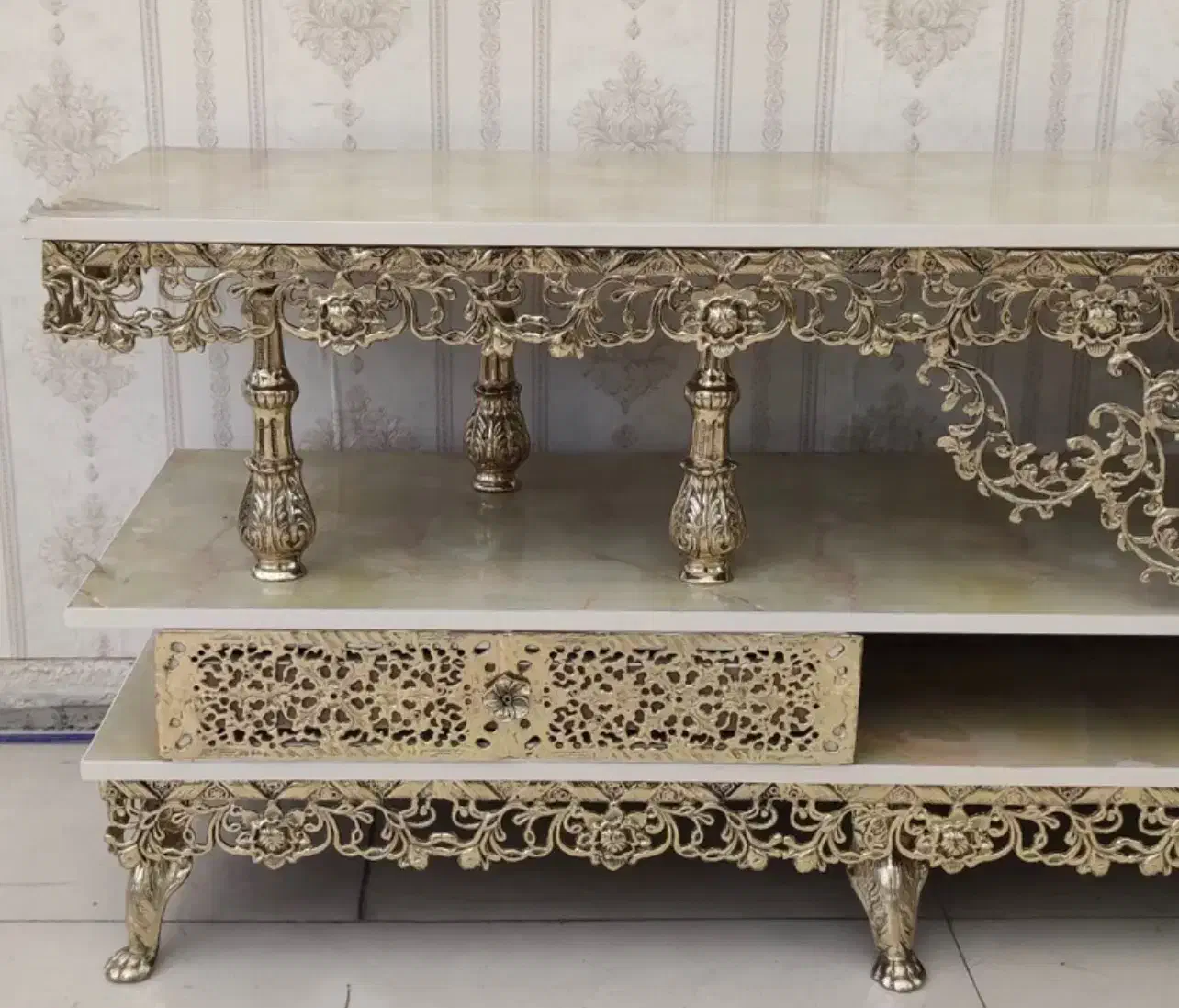 میز چهارکشو فوق سنگین|مبلمان خانگی و میز عسلی|کرمانشاه, |دیوار