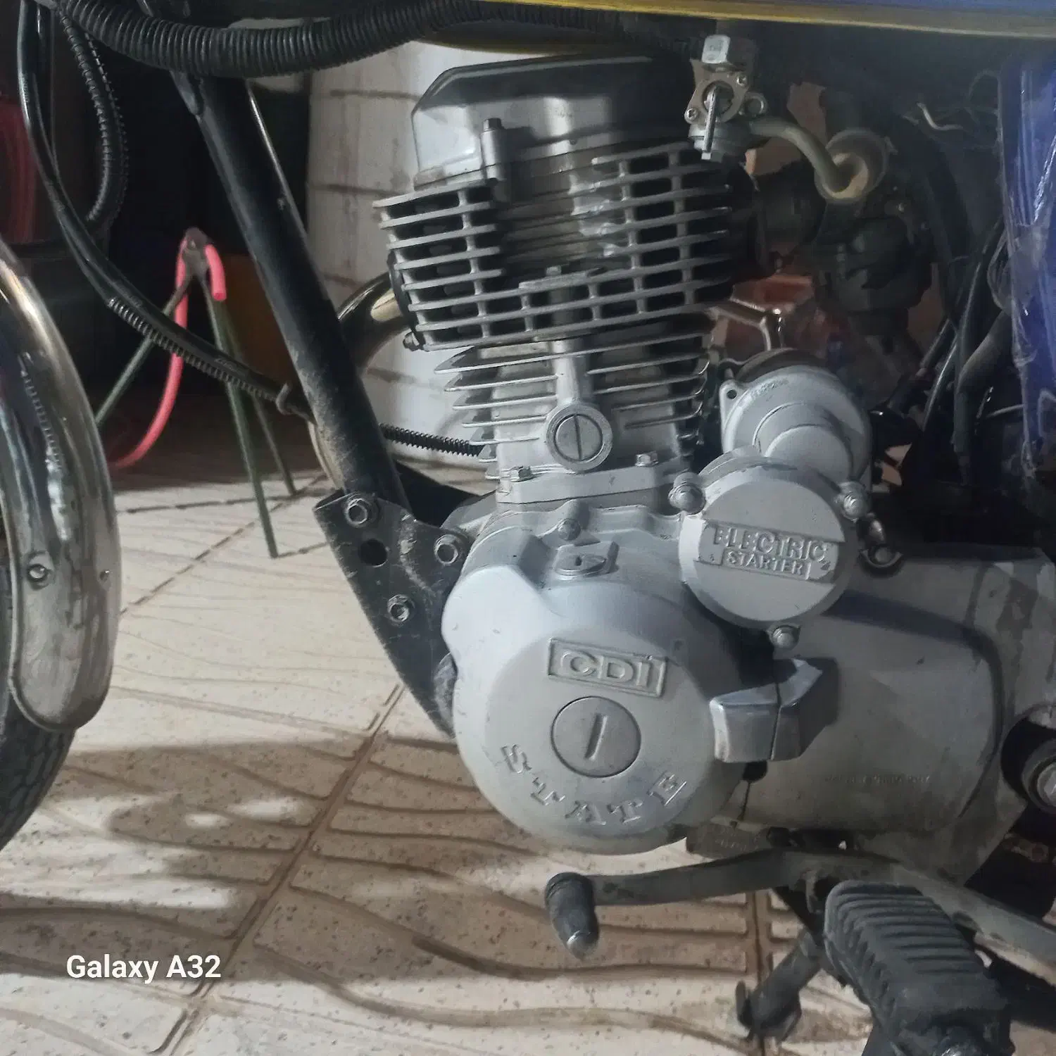 ۲۰۰ کویر|موتورسیکلت|اقبالیه, |دیوار