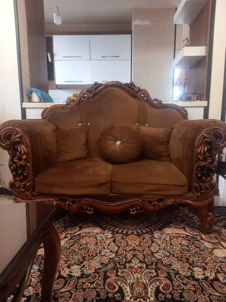 مبل 7نفره همراه عسلی|مبلمان خانگی و میز عسلی|اراک, |دیوار