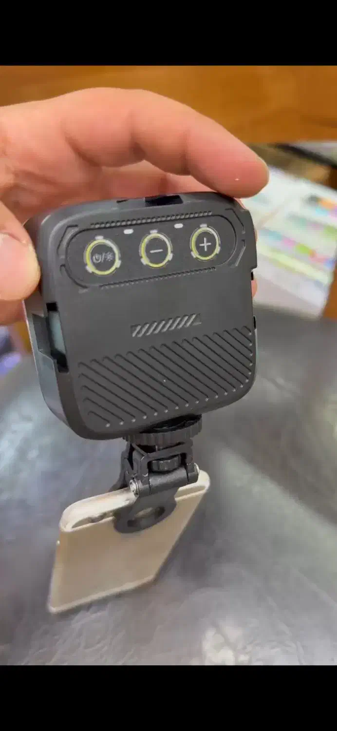 سافت لایت پرنور روی گوشی|لوازم جانبی موبایل و تبلت|کاشان, رجایی|دیوار