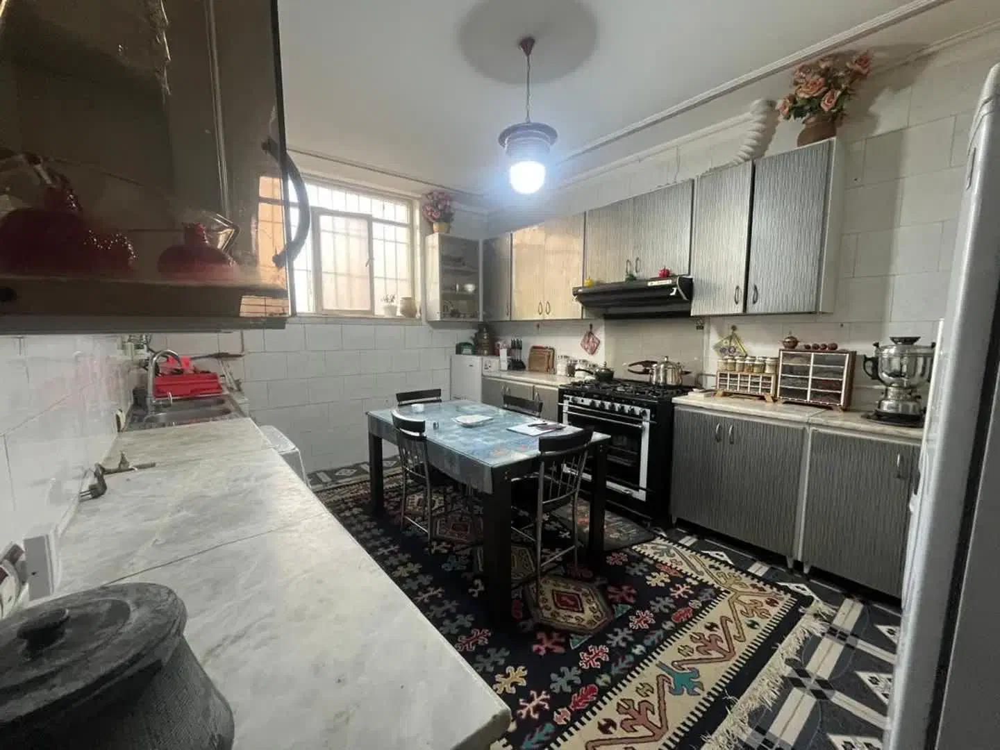 کابینت فلزی ضخامت بالا رنگ کوره ای،خوش رنگ|مصالح و تجهیزات ساختمان|کرمان, |دیوار