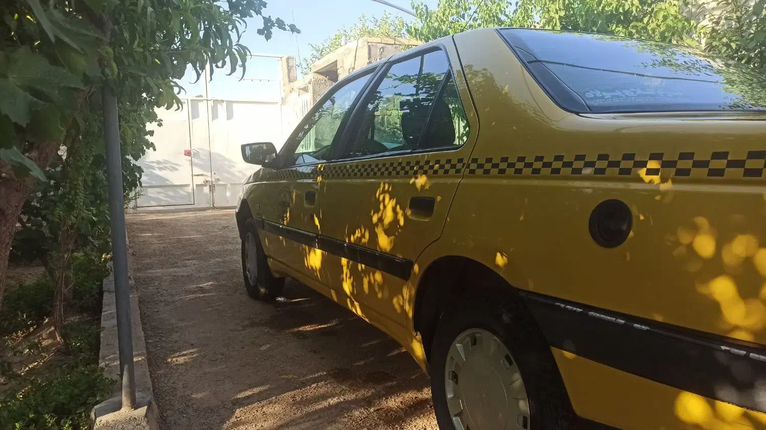 پژو۴۰۵تاکسی مدل ۹۶|خودرو سواری و وانت|اصفهان, دانشگاه افسری امیرالمومنین|دیوار