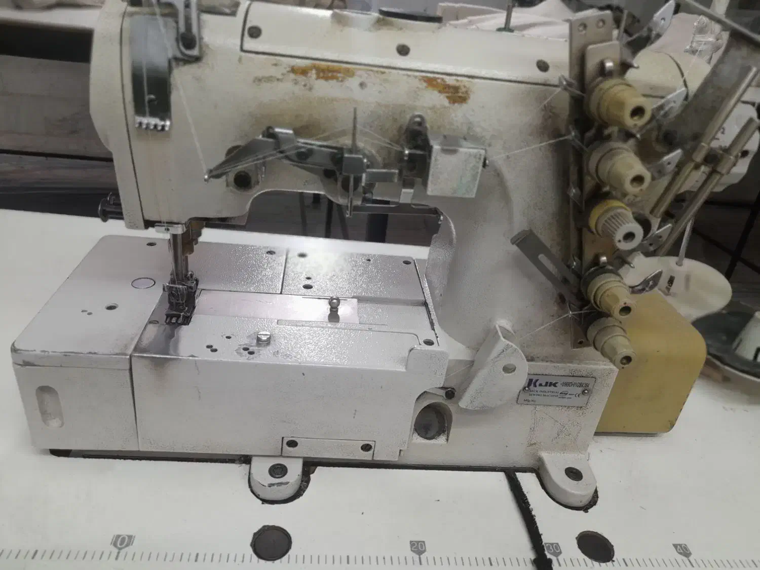 چرخ میاندوز و زیگزال چهار نخ|چرخ خیاطی و ریسندگی|سبزوار, هویزه|دیوار