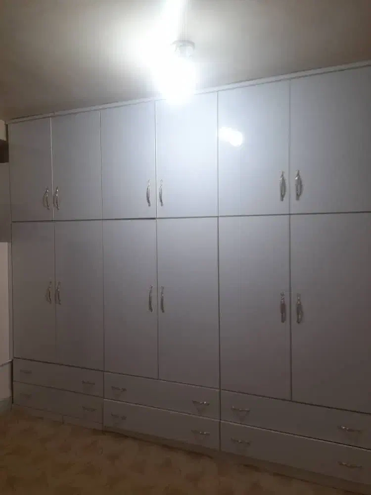 کابینت وکمددیواری هایگلاس ترک درحد نو|جاکفشی، کمد، دراور|فارسان, |دیوار