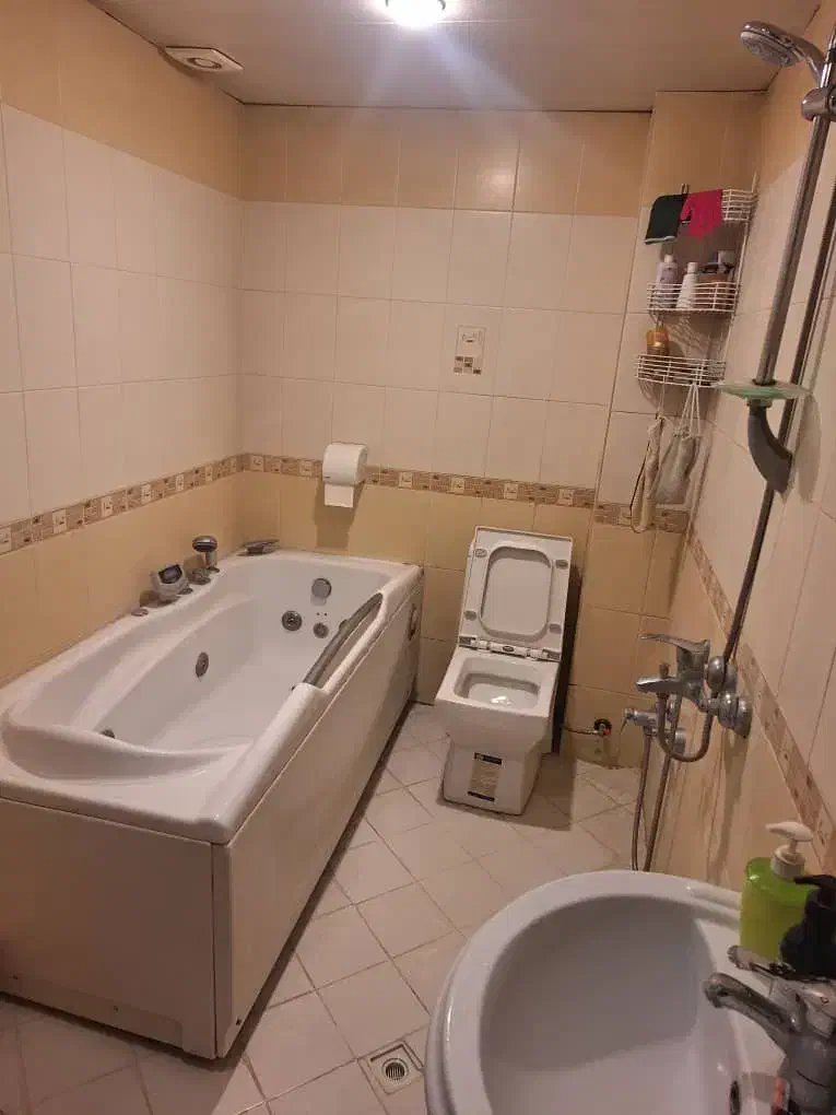 آپارتمان 3خ۱۳۰سعادت آباد کاج