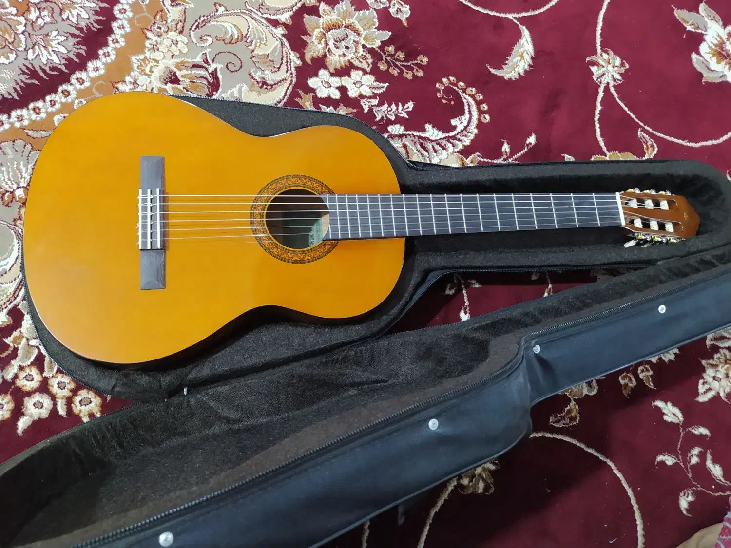 گیتار C40مارک یاماها|گیتار، بیس، امپلیفایر|برازجان, |دیوار