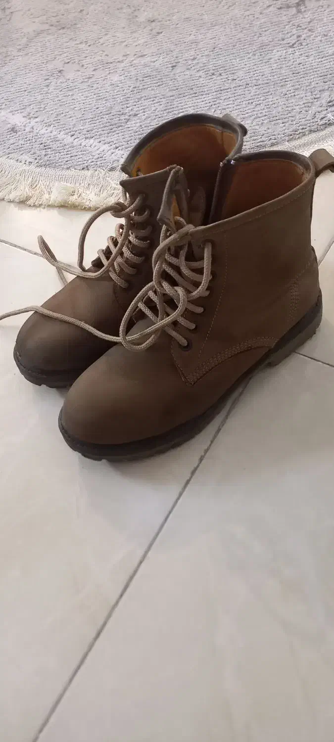 نیم پوتین شیک|کیف، کفش، کمربند|بجنورد, |دیوار