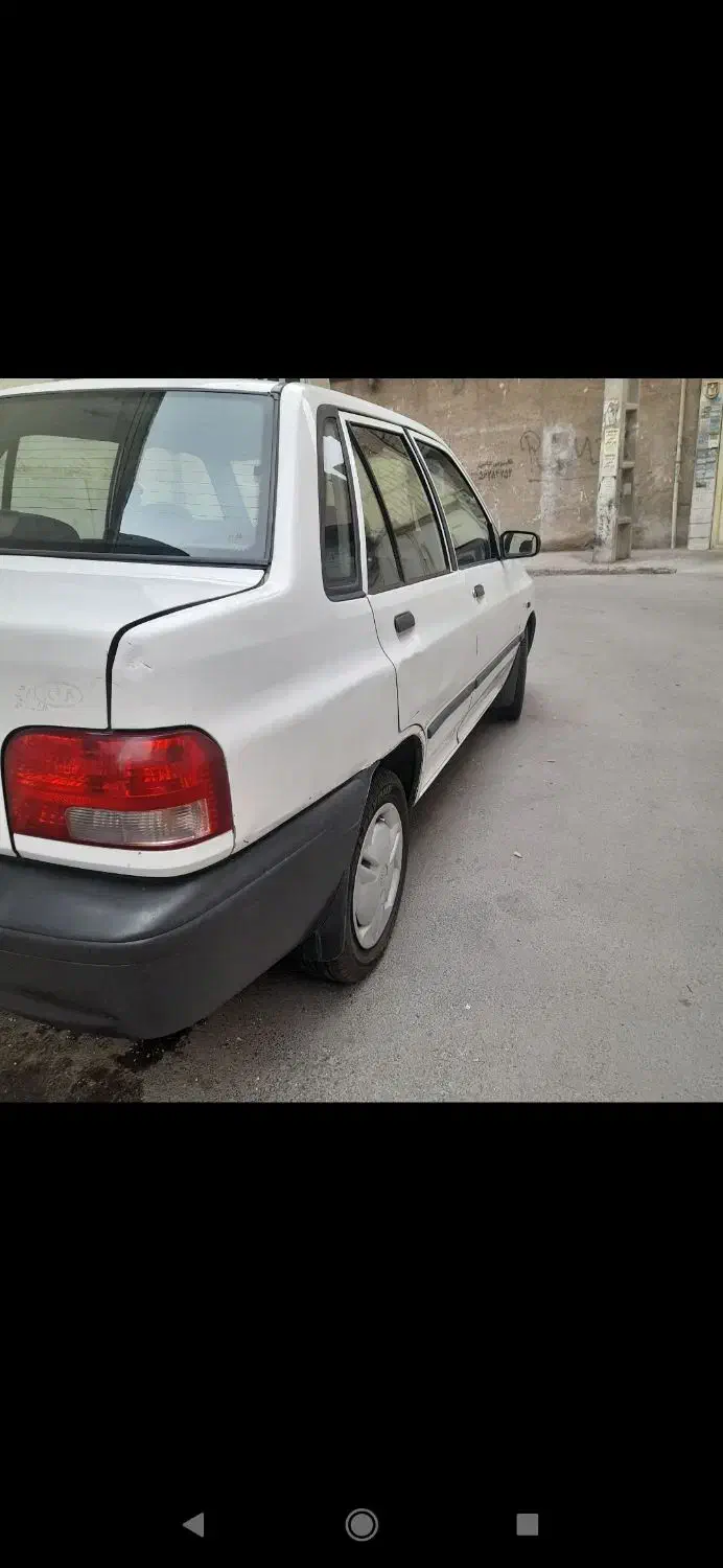 پرایدسفید۸۲درحد|خودرو سواری و وانت|نسیمشهر, |دیوار